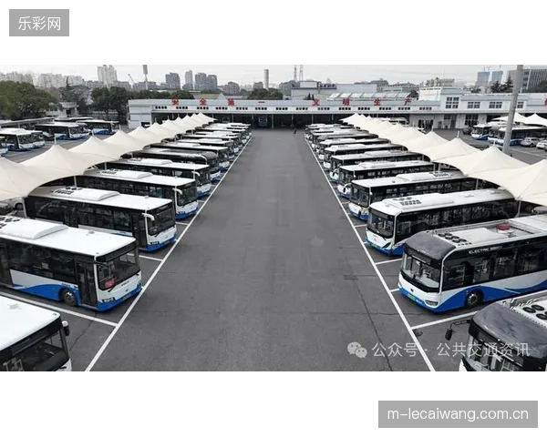 到2027年，车网互动（V2G）技术将把大型体育场馆的停车场，彻底转变为可参与电网调度的虚拟电厂资产